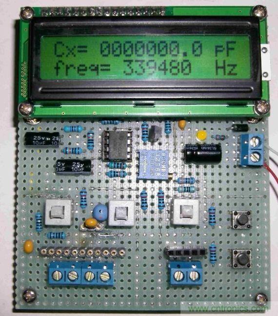 DIY集電容、電感和頻率為一體的測(cè)量?jī)x器