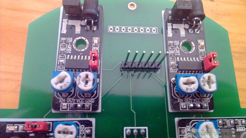 牛人力作！PCB版藍牙智能小車DIY