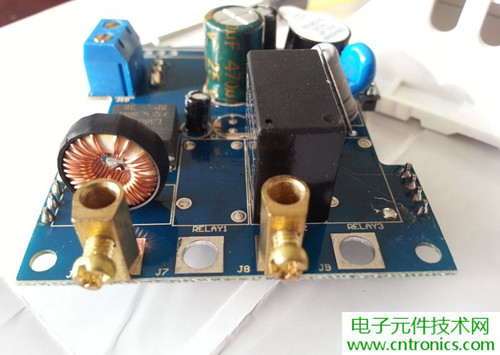 一款觸控開關拆解，做工不錯