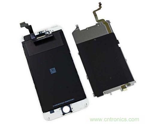 iPhone 6 Plus搭載的高清LED屏幕尺寸為5.5英寸，像素密度為401ppi，并采用了IPS（平面轉(zhuǎn)換）技術(shù)。（來源：iFixit）