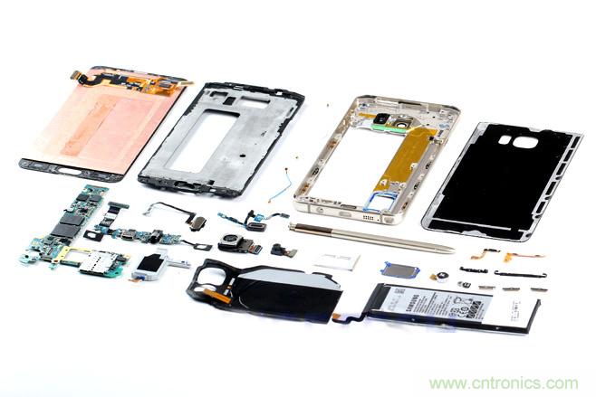 Galaxy Note5拆解，與S系列差距日漸模糊