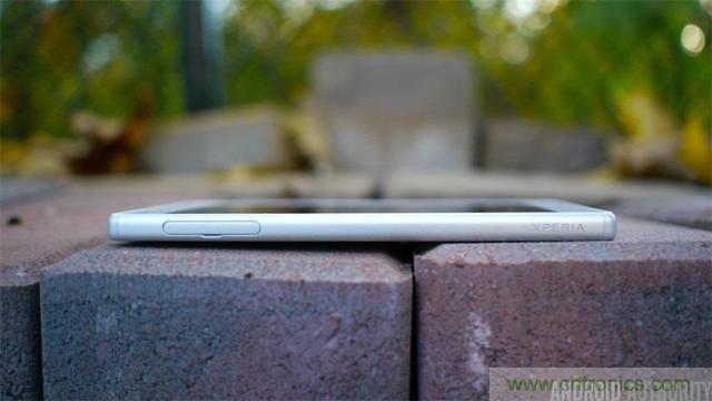 傳奇索尼，憑借Sony Xperia Z5能否在移動(dòng)市場(chǎng)奪得一席之地？