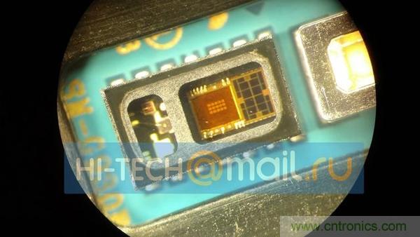 三星S7手機(jī)僅靠粘膠防水，也是沒“sei”了！