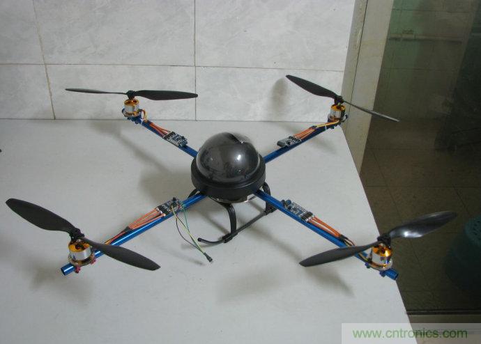 無人機 DIY 制作全過程，酷得不要不要的！