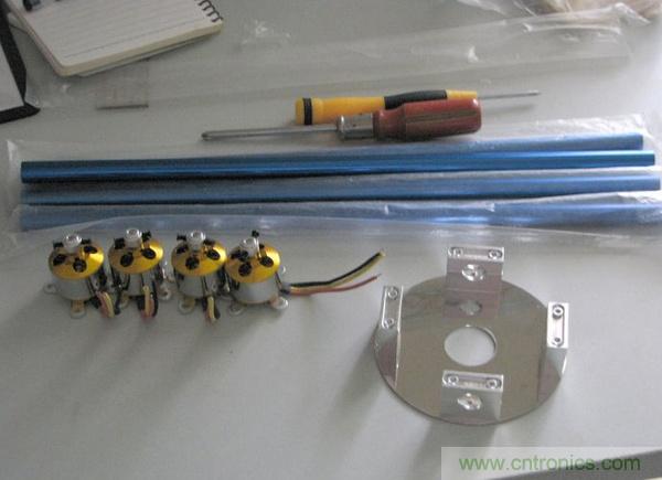 無人機 DIY 制作全過程，酷得不要不要的！