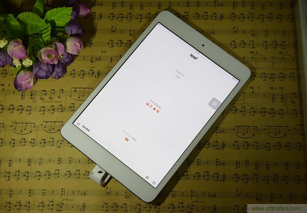 不越獄，就能隨意給iPad增容的影音娛樂利器