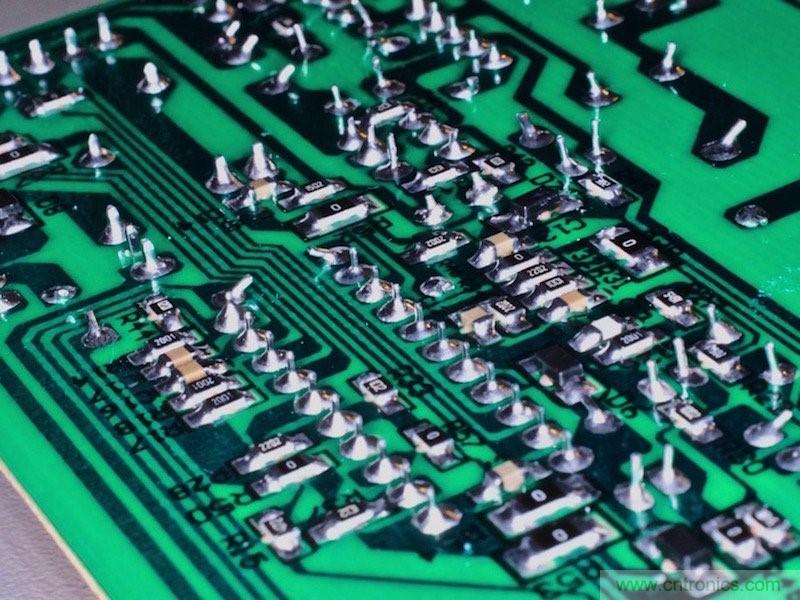 電磁爐里都用了哪些元器件？