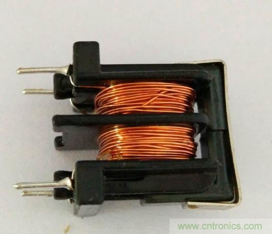 電路上的共模電感是接在開關電源哪里，你知道嗎？